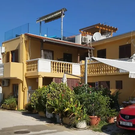 Apartment Luxury By The Sea With Private Whirlpool And Terrace 50m2 *