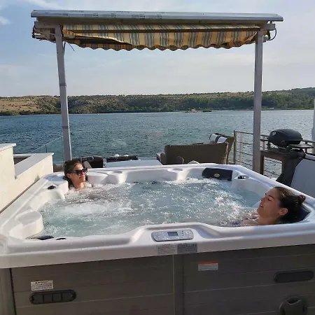 Luxury By The Sea With Private Whirlpool And Terrace 50m2