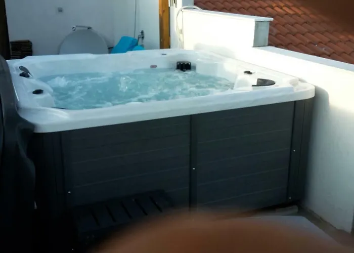 Luxury By The Sea With Private Whirlpool And Terrace 50m2 *