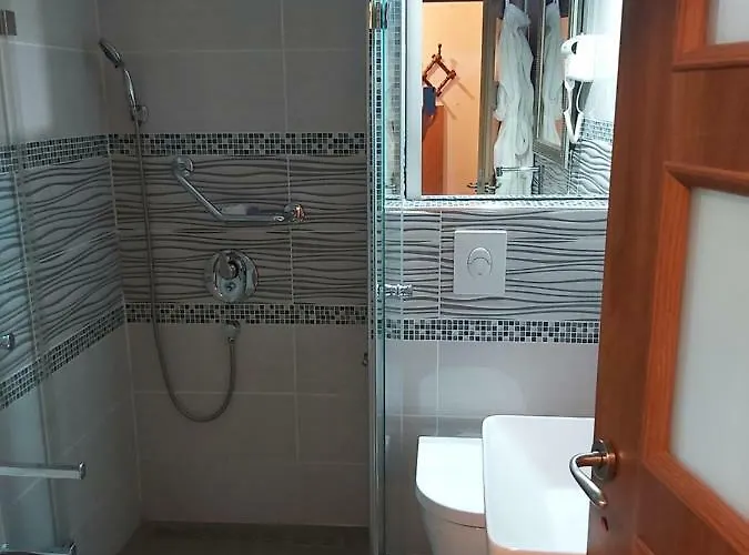 Luxury By The Sea With Private Whirlpool And Terrace 50m2 Apartment *
