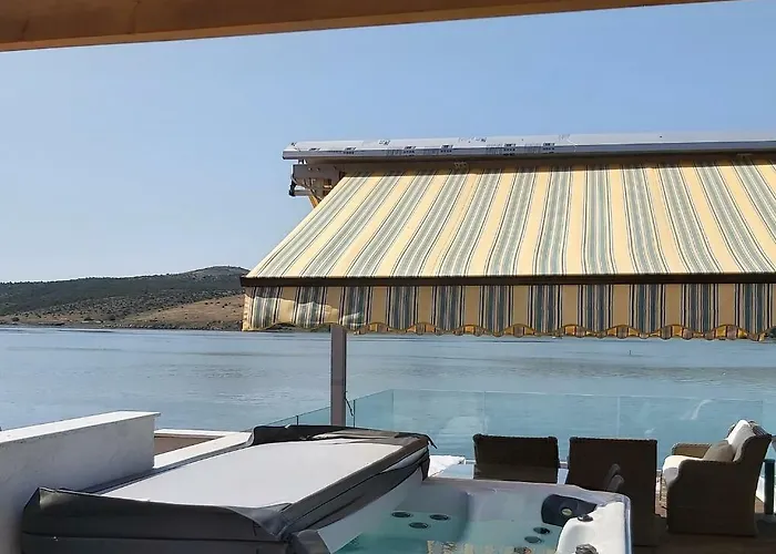 Luxury By The Sea With Private Whirlpool And Terrace 50m2
